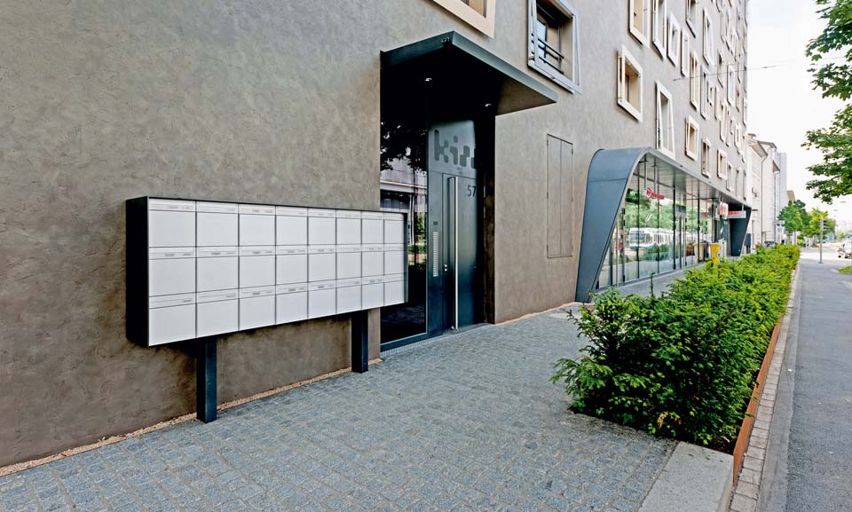 Mailbox s: 99s Z8 | Zurich